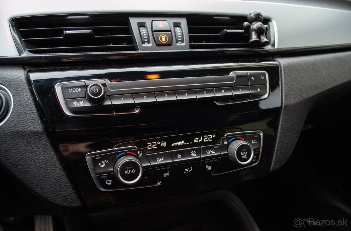 BMW X1 sDrive 18i Advantage A/T - 14