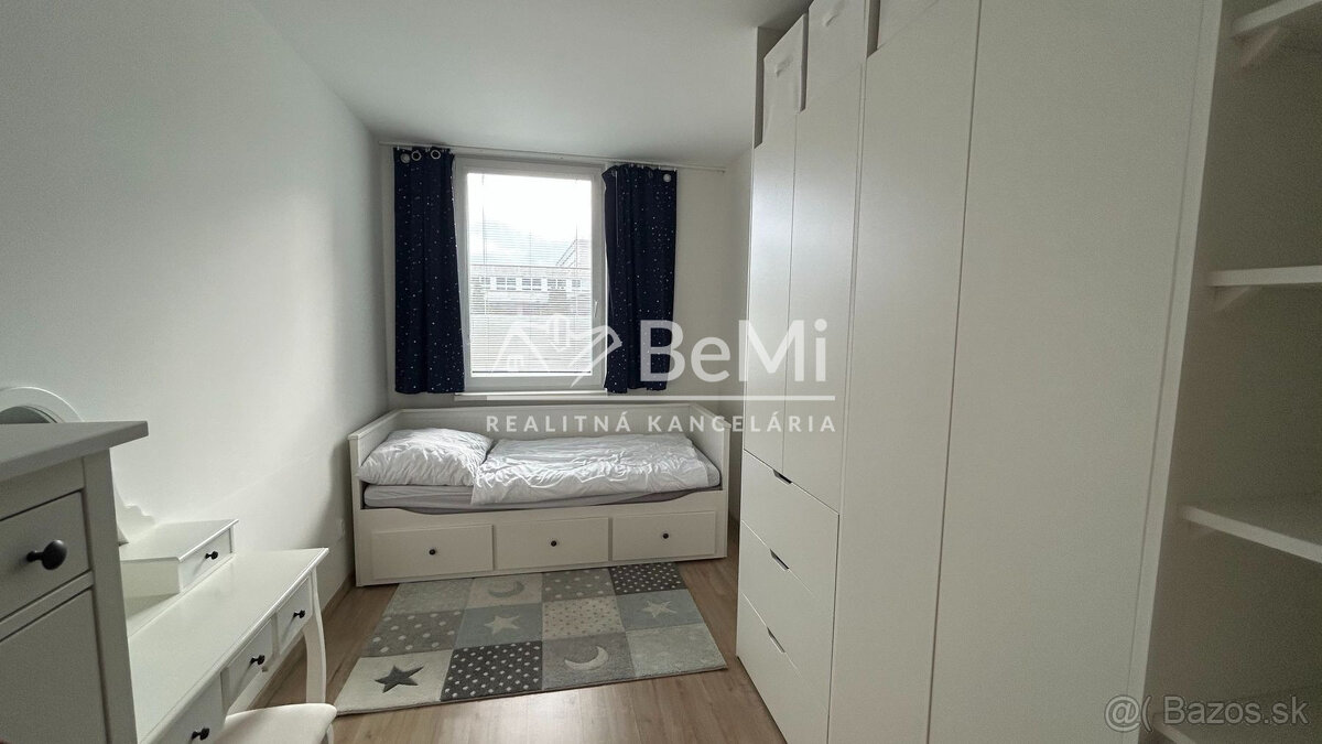 3 izbový byt, Banská Bystrica, terasa, vírivka, parkovaníe - 14