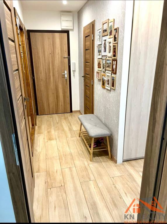 Na predaj krásny zrekonštruovaný 3 izb.byt s dvoma balkónmi - 14