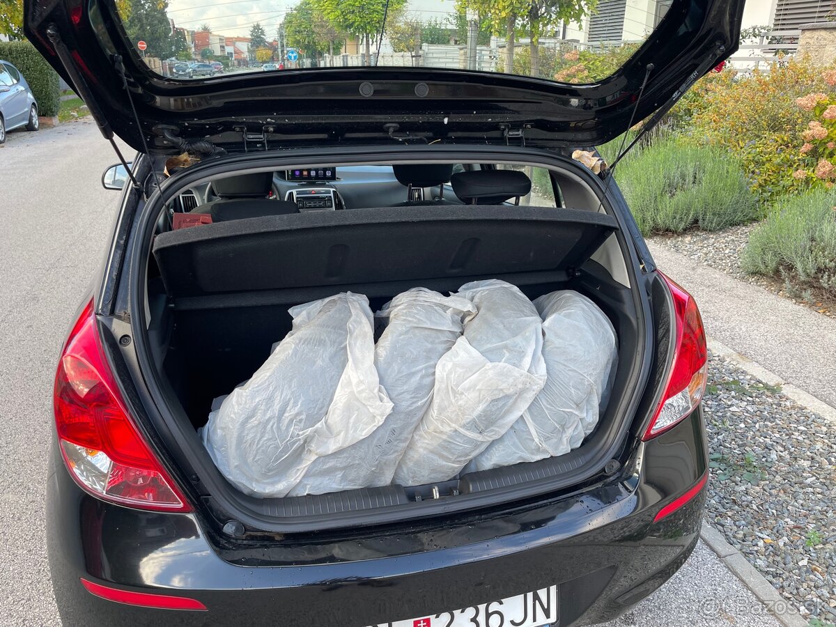 Hyundai i20 1.2 - 14