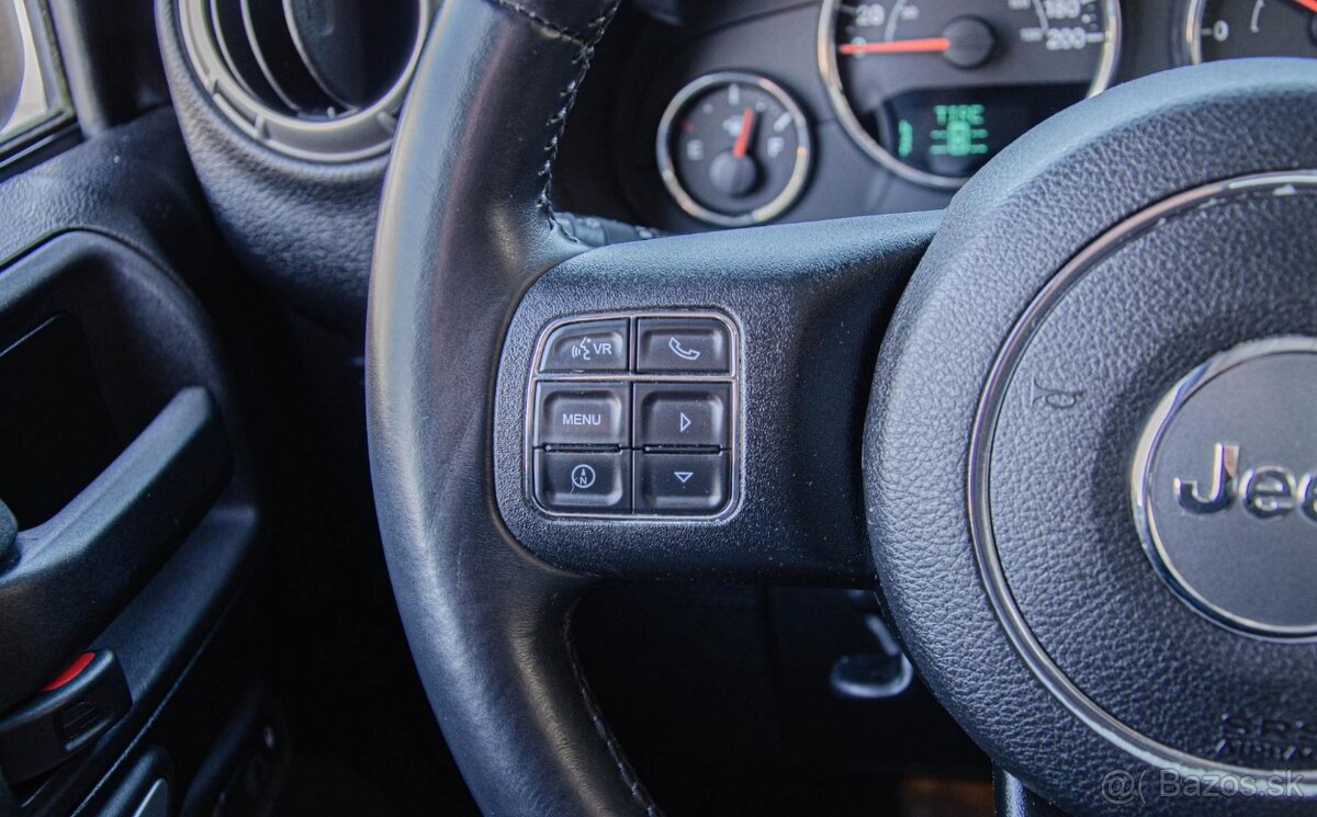 Jeep Wrangler 2.8 CRD Rubicon A/T, 147kW, A5. - 14