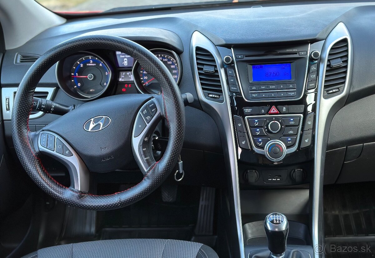 Hyundai i30 1.6 CRDI 139000km - 14