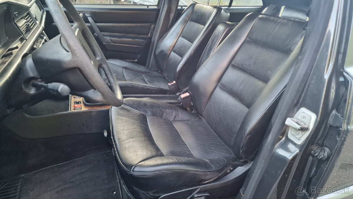 Mercedes Benz W 201 190 E - 14