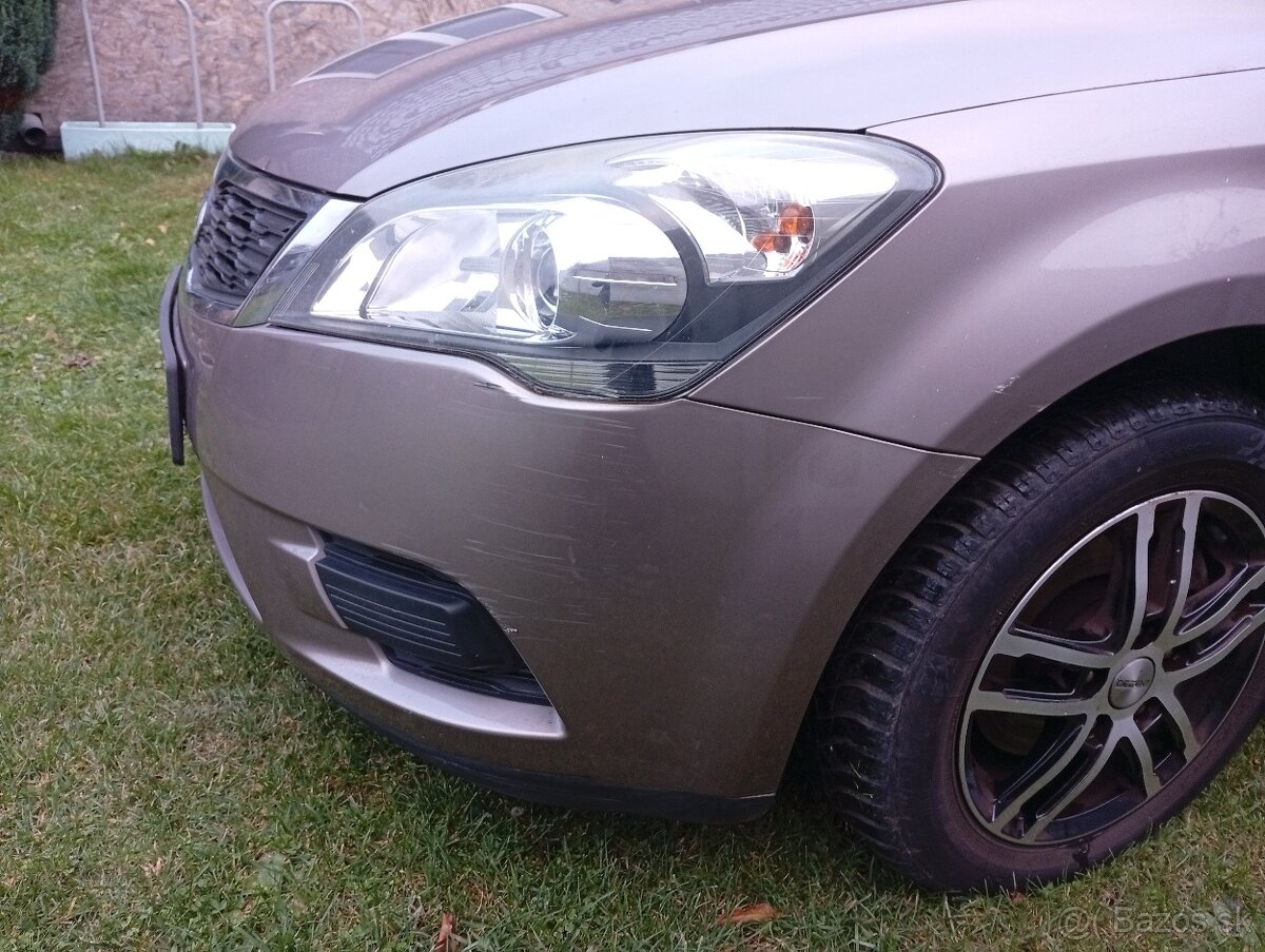 Kia Ceed 1.6 benzin 2011 - 14