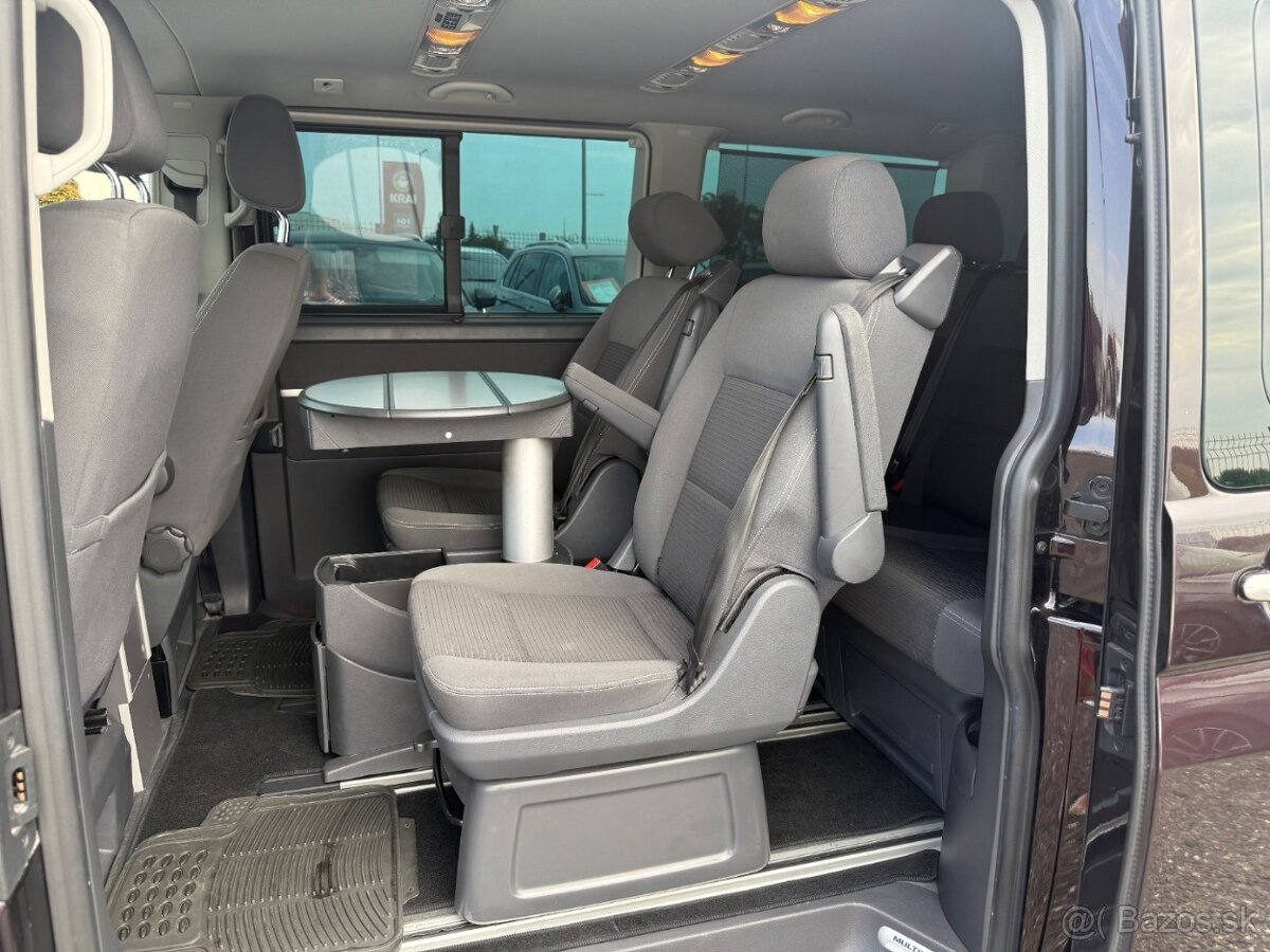 VW Multivan 2.0 BiTDI Highline 4MOTION DSG - 14