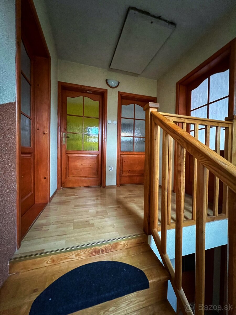 Krásny Rodinný dom Ivachnová - 14