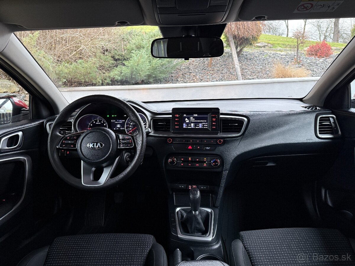 Ceed 1.4 benzin v zaruke 74tis.KM 3/ 2019 - 14