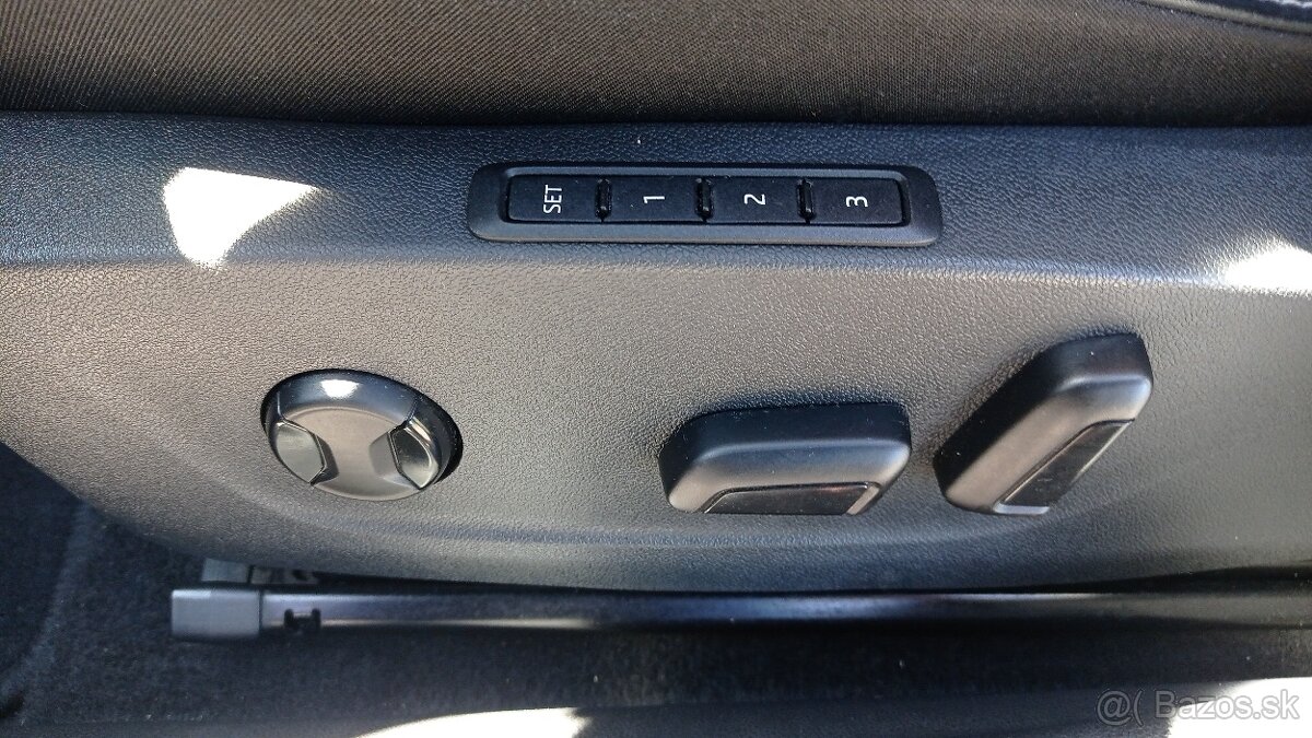 Škoda Octavia, 2,0 TDi Style 110KW, Navi,Kůže, odpočet DPH - 14