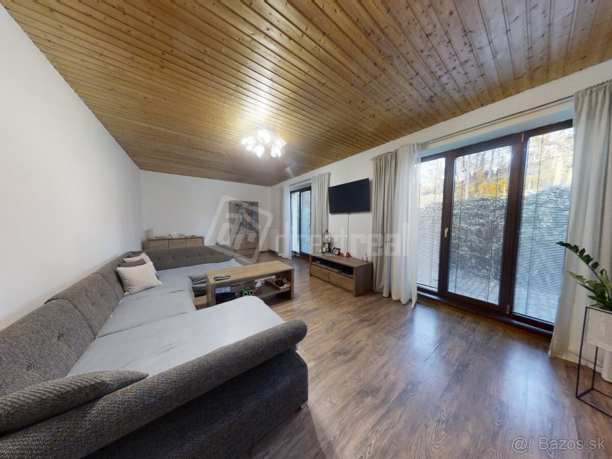 Kompletne prerobený rodinný dom s veľkým pozemkom-stačí sa l - 14