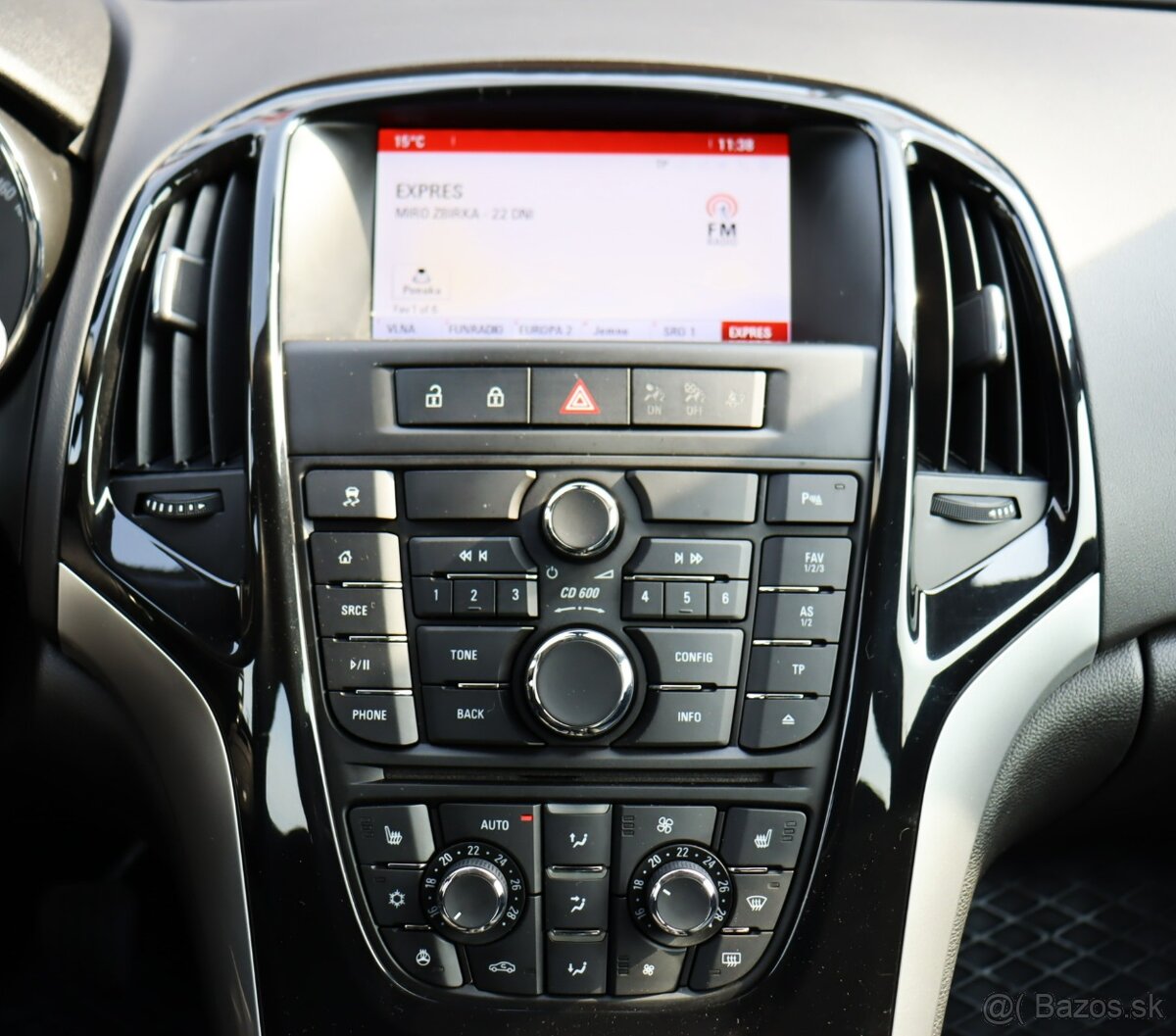 Opel Astra 1.4 Turbo Cosmo - 14