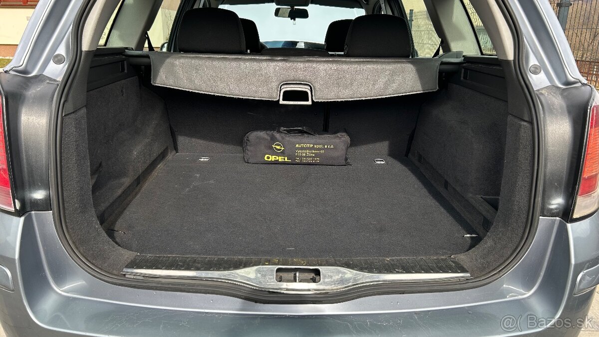 Opel Astra H Caravan 1.4 66kw - 14