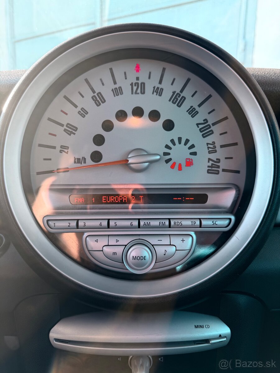 MINI COOPER CLUBMAN 1.6DIESEL MODEL 2009 TOP - 14