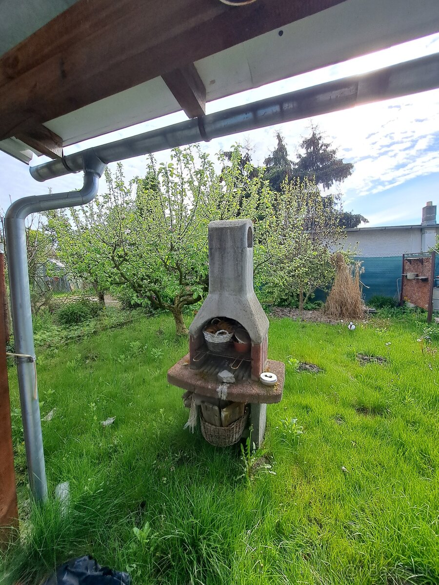 Predaj skolaudovanej záhradnej chatky na 4á pozemku-Malacky - 14