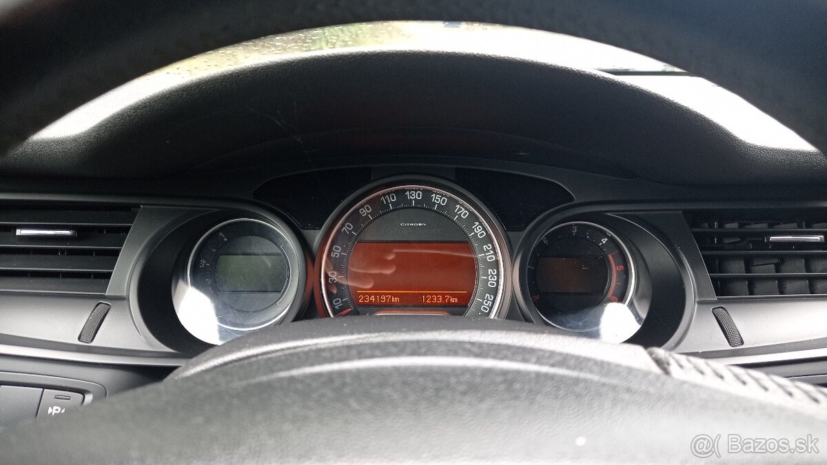 Citroën C5, 1,6 HDi 80KW Klimatizace - 14