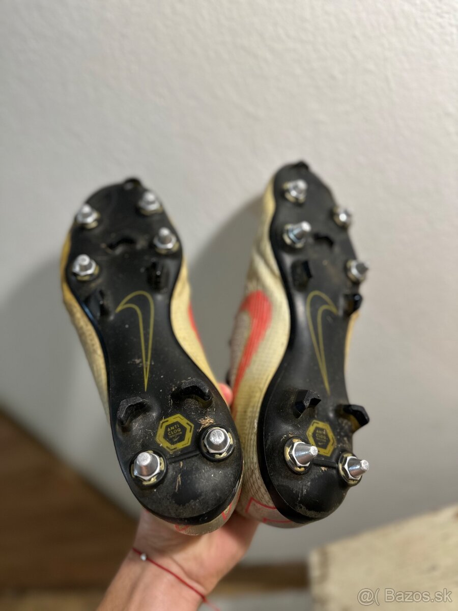 Nike mercurial vapor kopačky UK 8,5 - 14