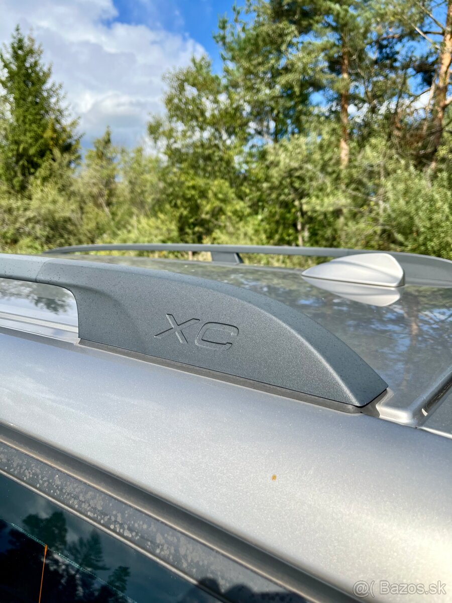 Volvo XC70 D5 AWD Manuál - 14