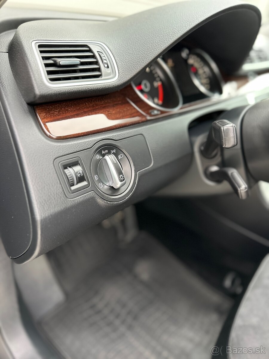 Volkswagen Passat 2.0 TDi 4motion - 14