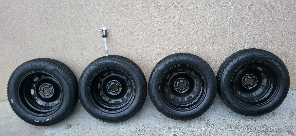 Zimné kolesá R14 – Goodyear UltraGrip – 50 € - 14
