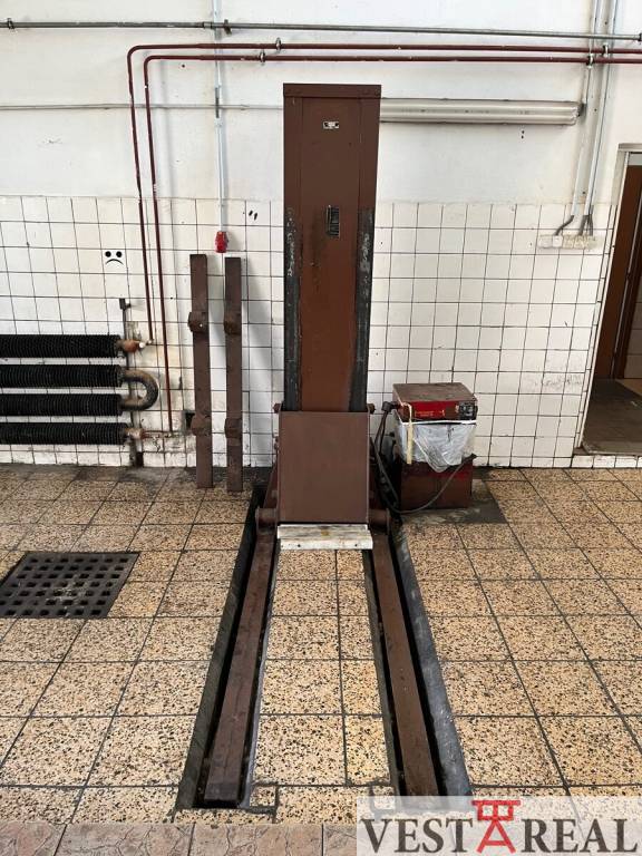 Prenájom Priestoru 135m2 - Galanta - 14