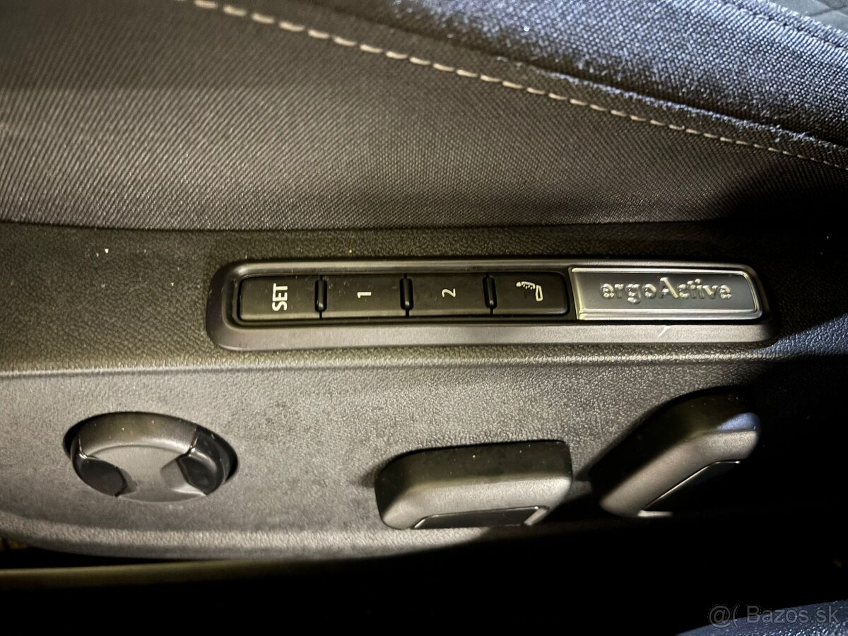 Volkswagen Golf 8 Variant Style 2.0TDI 110kW 2022 DSG LED - 14