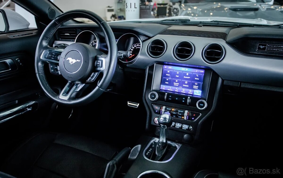 Ford Mustang 5.0 V8 GT - 14