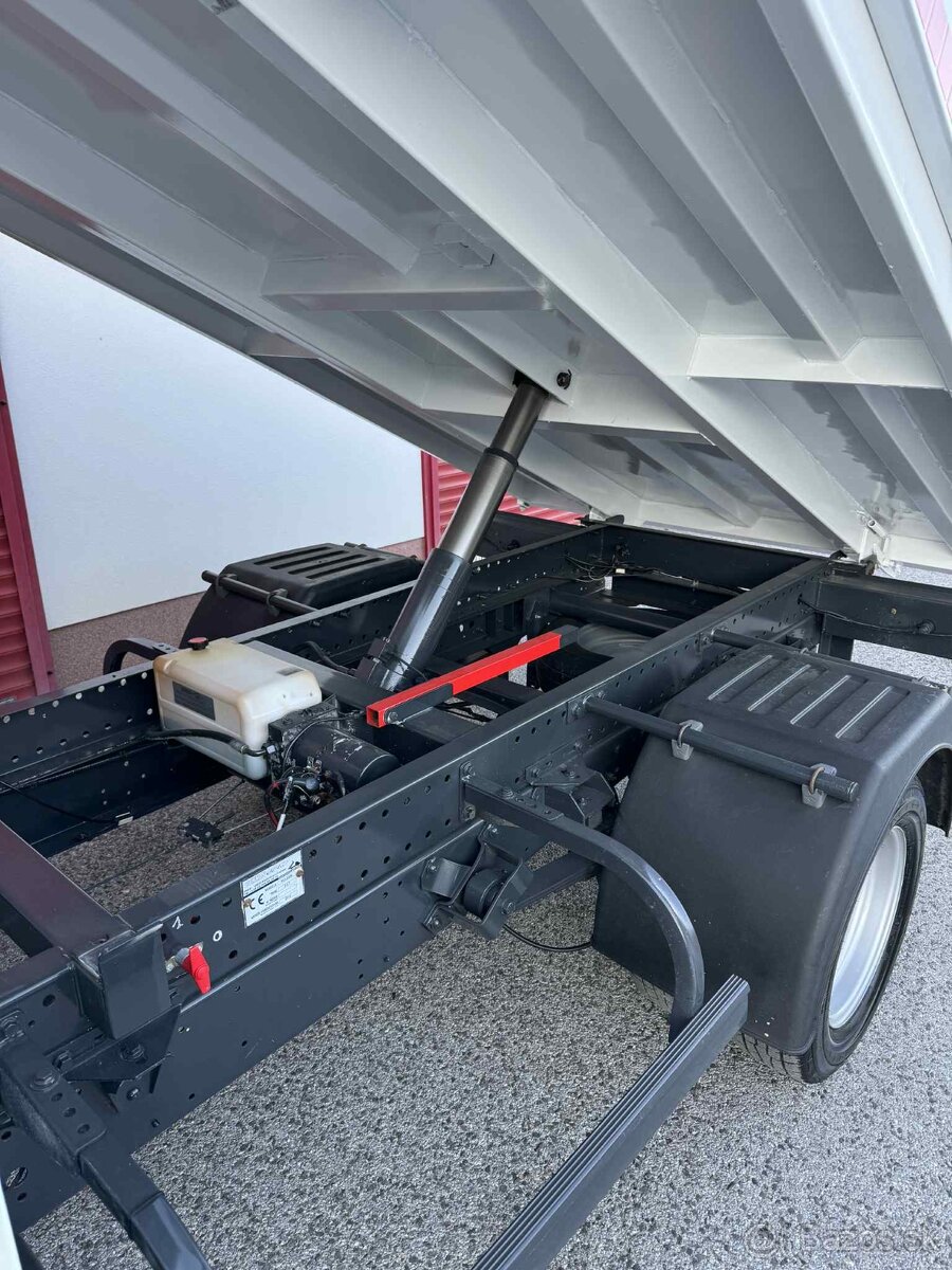 Iveco Daily 2,3l 35C13 7 miestny sklápač do 3,5t - 14