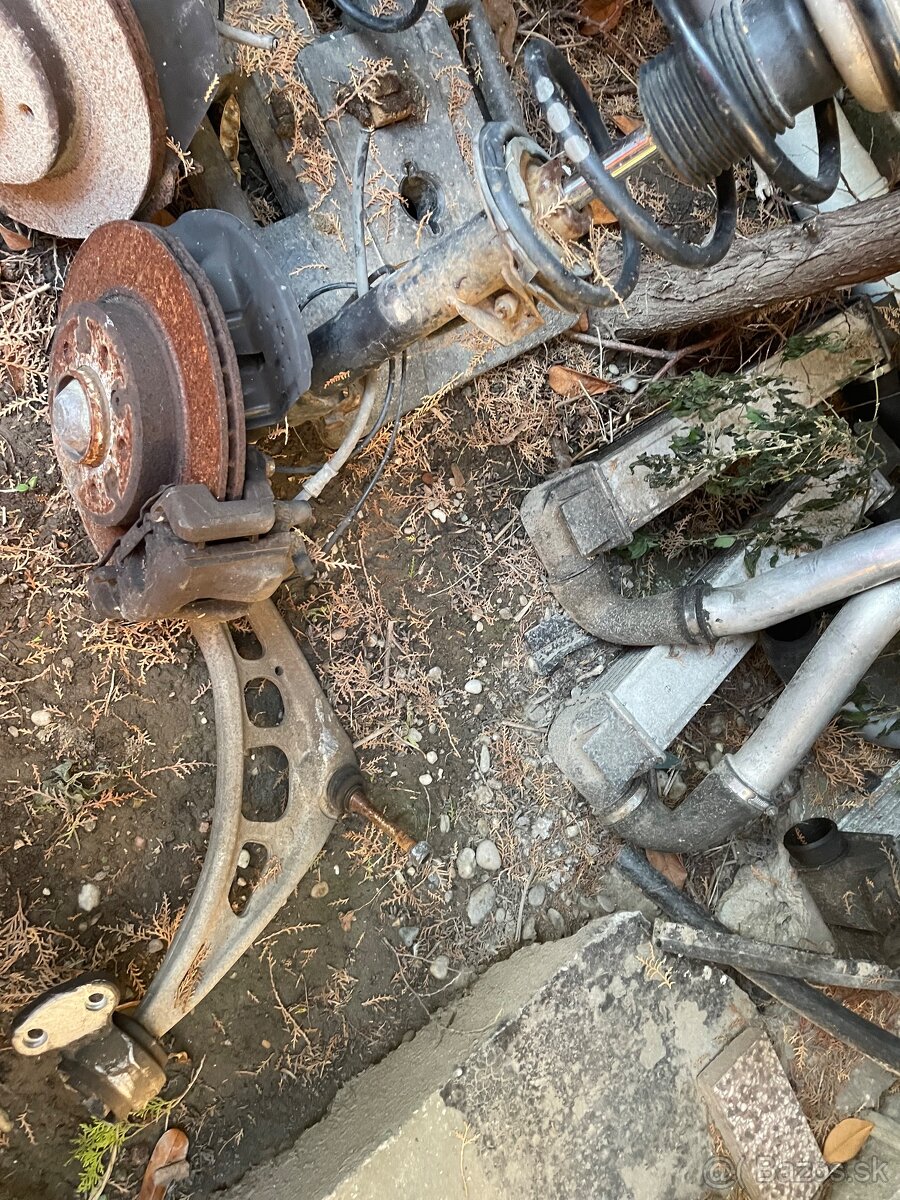 Caute mám tu veľa dielov na BMW e39 e46 - 14