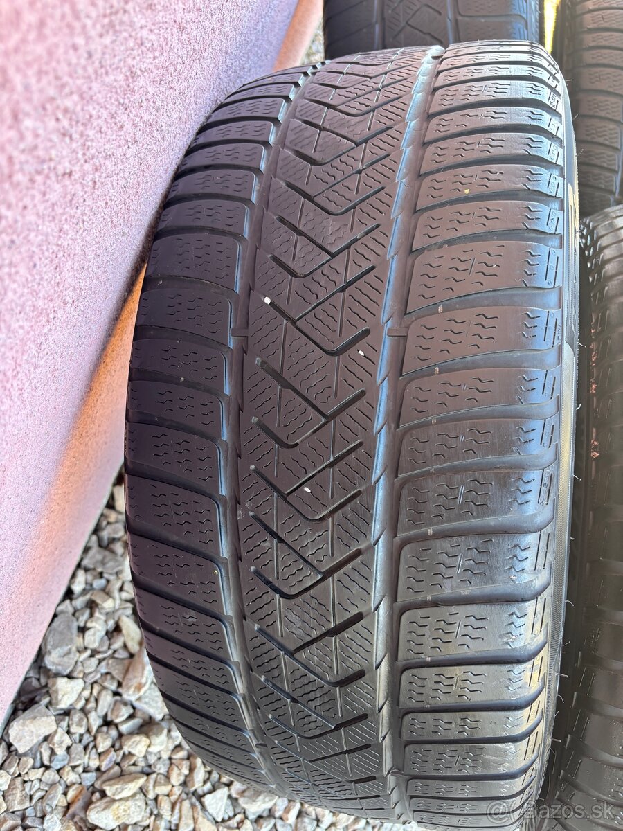 245/40 R19, 275/35 R19 Pirelli Sottozero 3 - zimne - 14