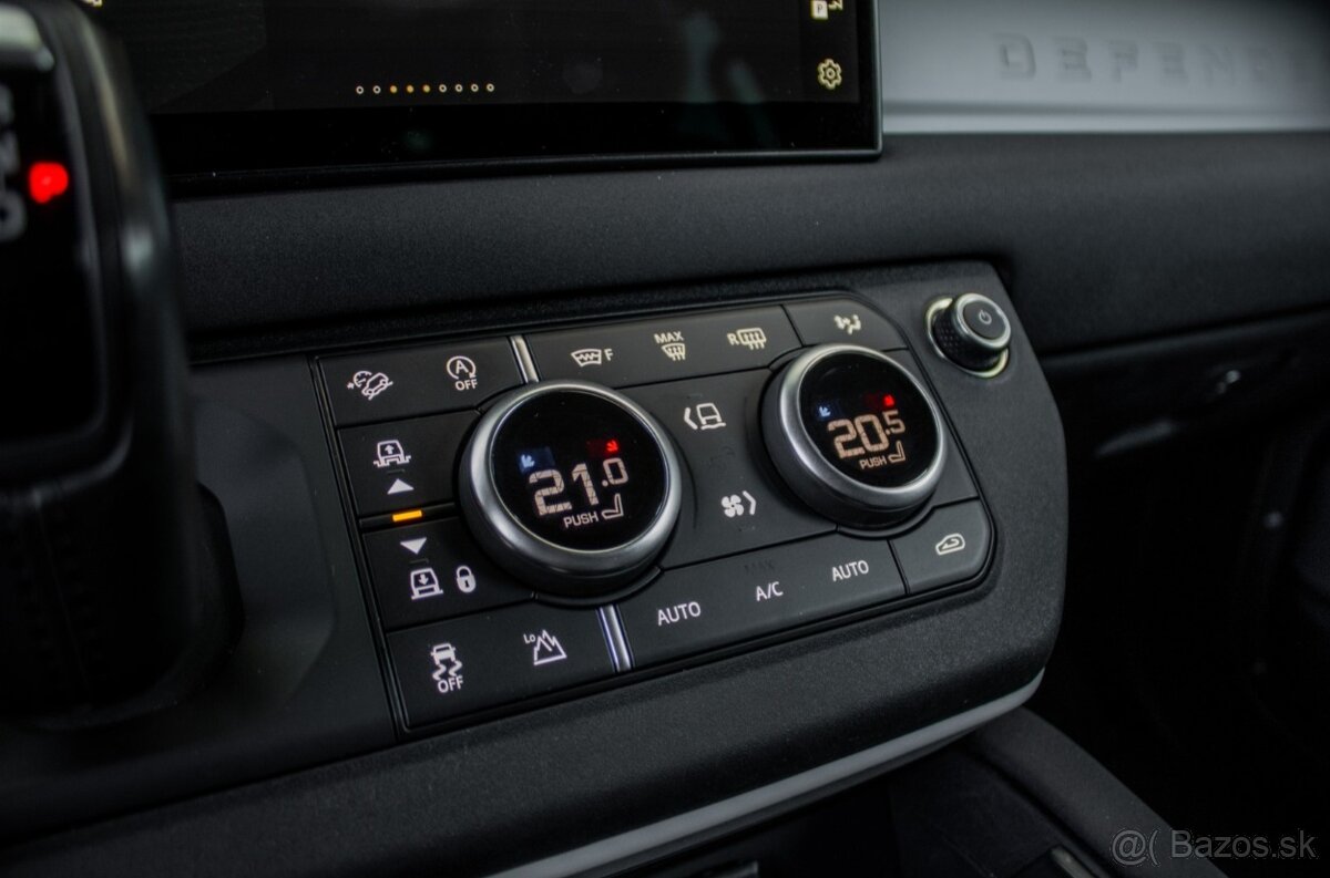 Land Rover Defender 110 3.0D I6 D200 MHEV - 14