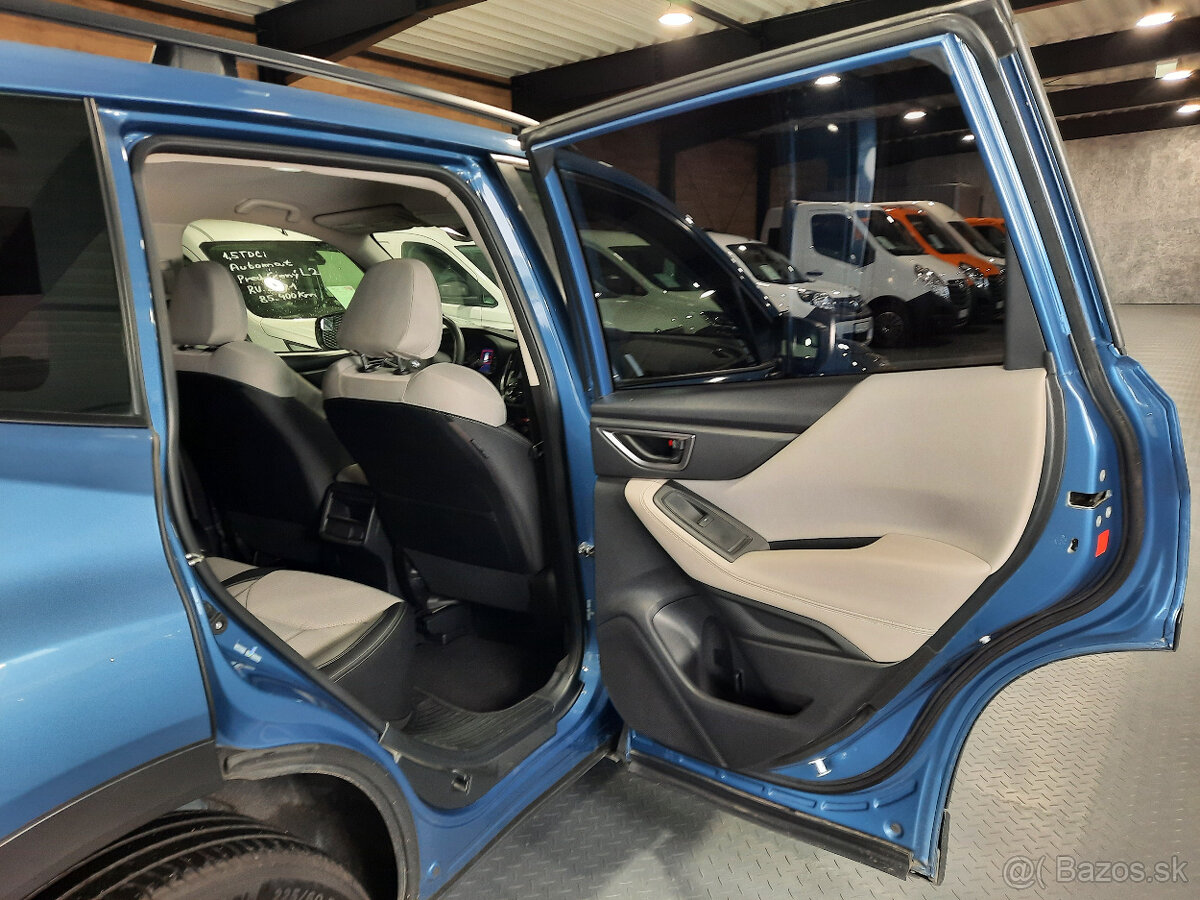Subaru Forester 2,5L benzín 4x4 136 kW/185 PS - 14