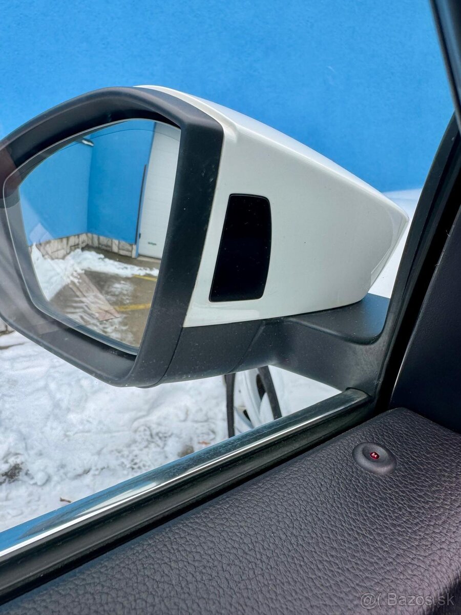 Škoda Superb Combi 2.0 TDI DSG • ACC • Matrix • Model 2022 - 14