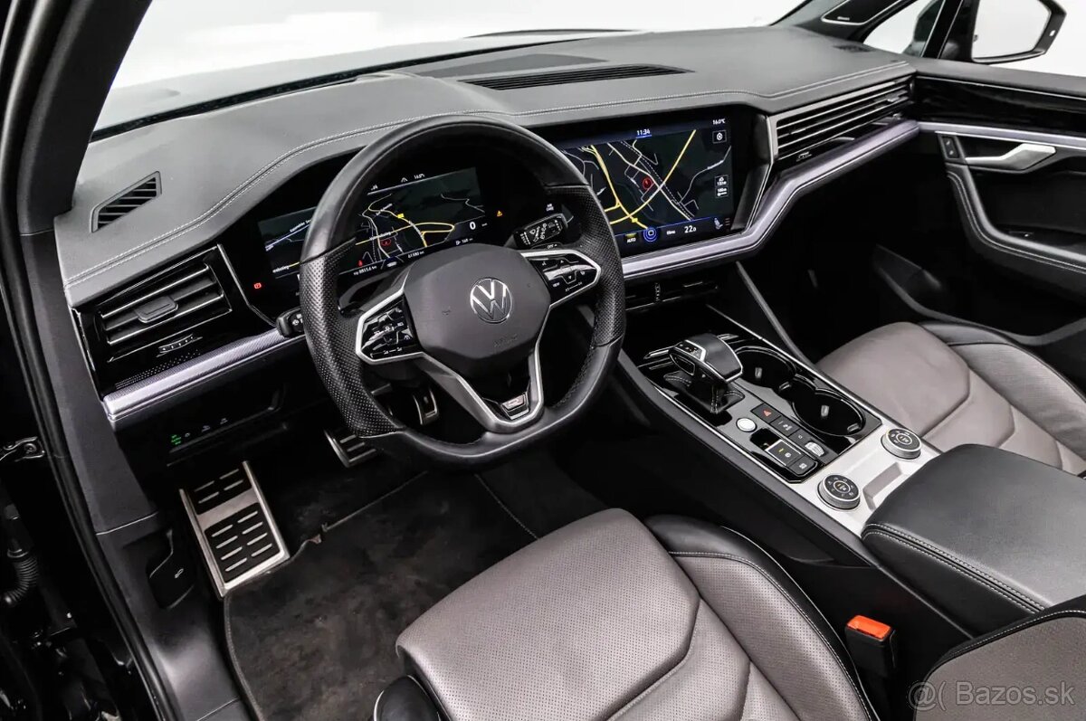 Volkswagen Touareg - 14