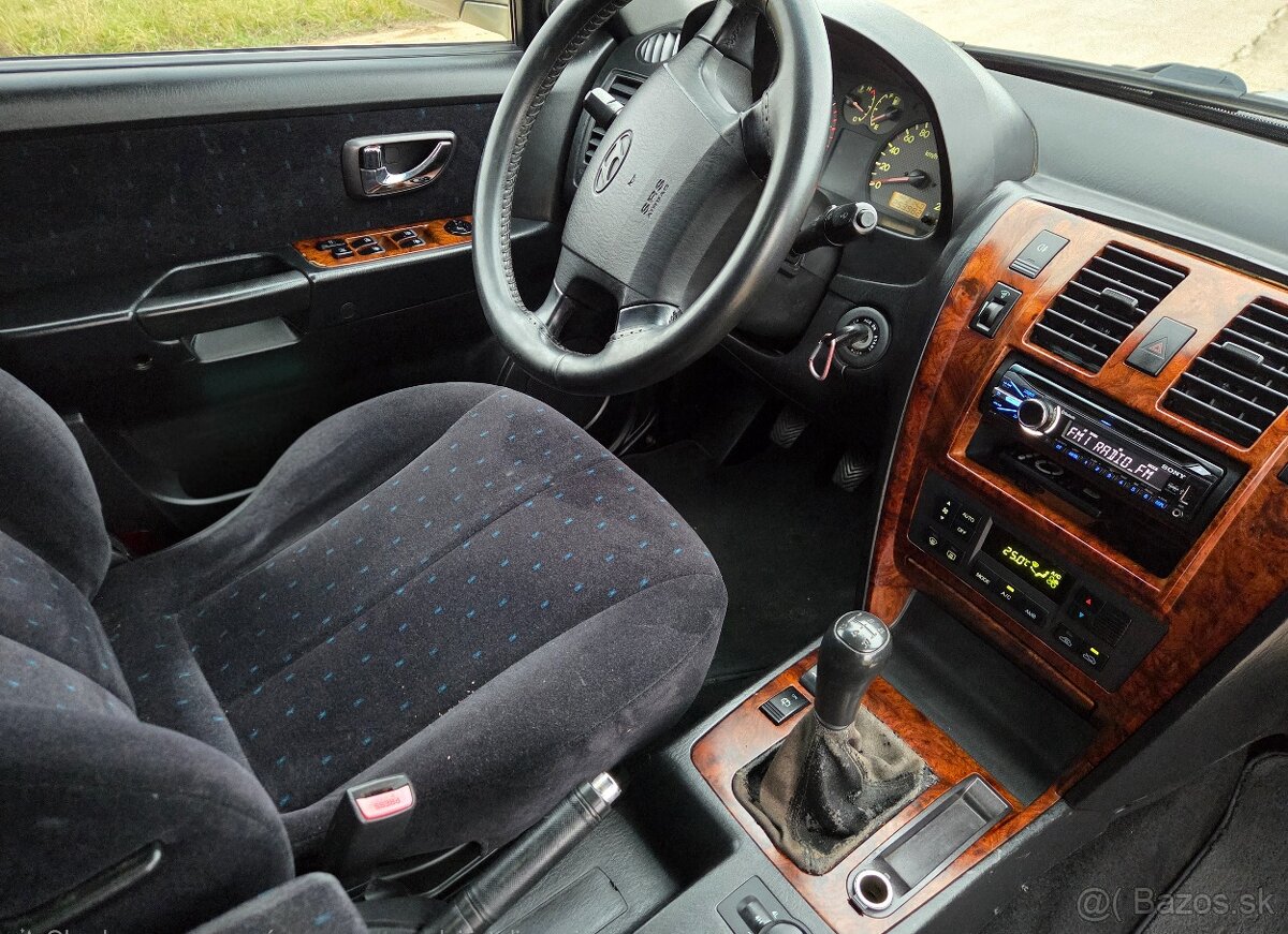 Hyundai Terracan 2.9CRDi - 14