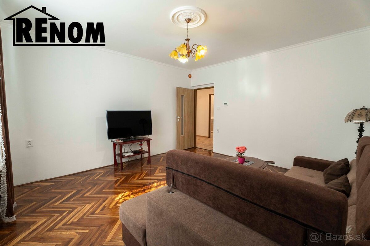 Zrekonštruovaný dom s prístavbami // pozemok 22,44ár - 14