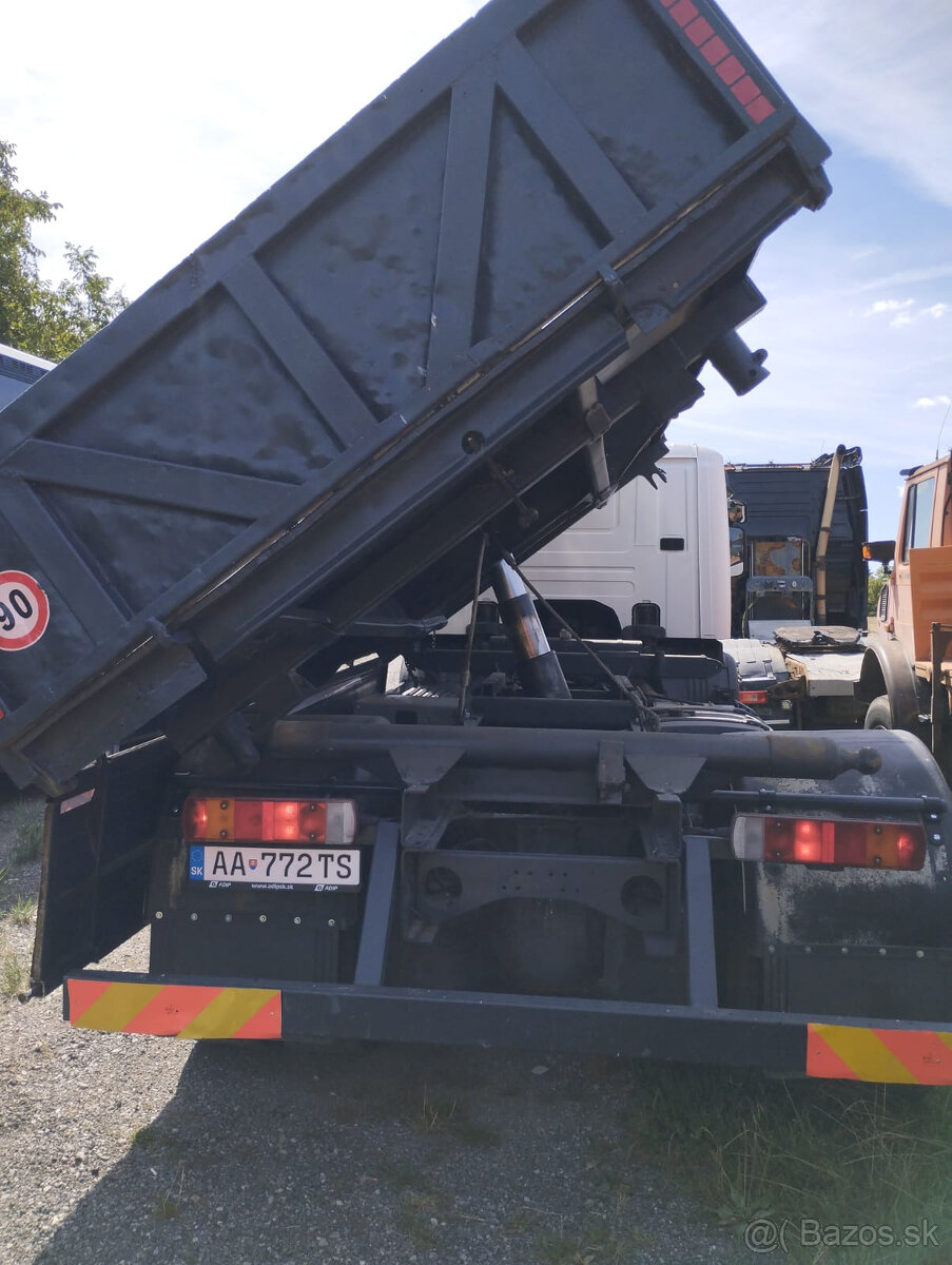 Scania P230 r.v. 2006 trojstranny sklapac - 14