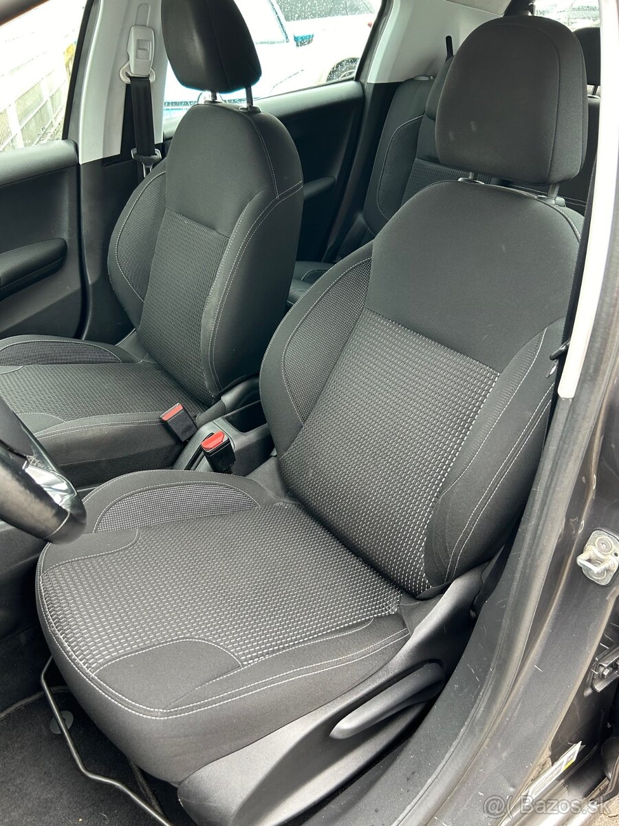 Peugeot 208 1.2benz Allure Automat - 14