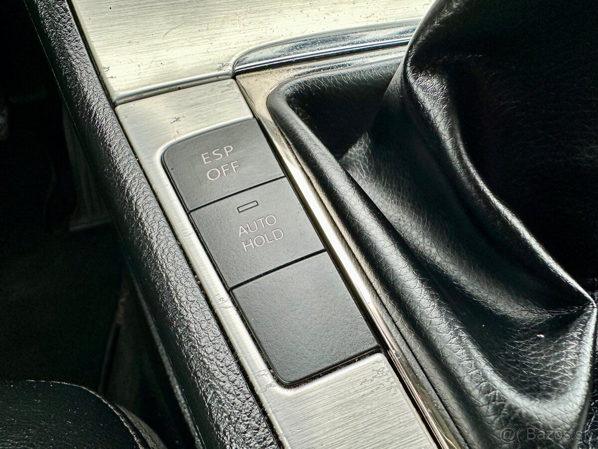 Volkswagen Passat B6 Combi 2.0TDI 240 000km Nová STK - 14