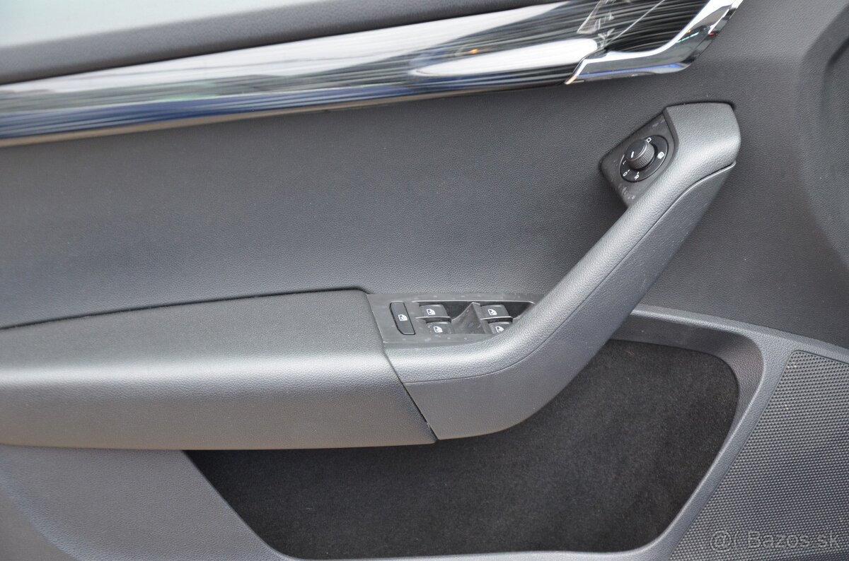 Škoda Octavia Combi 2,0 TDi Style 135KW AT7 - 14