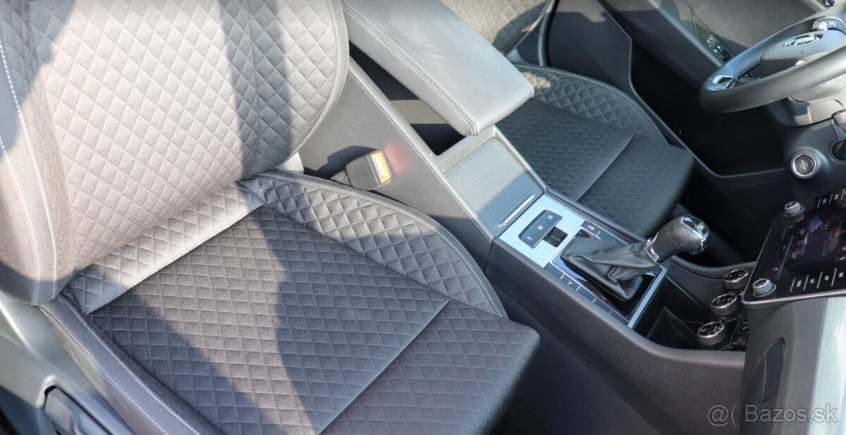 Škoda Superb 2.0 TDI SCR Style DSG - 14