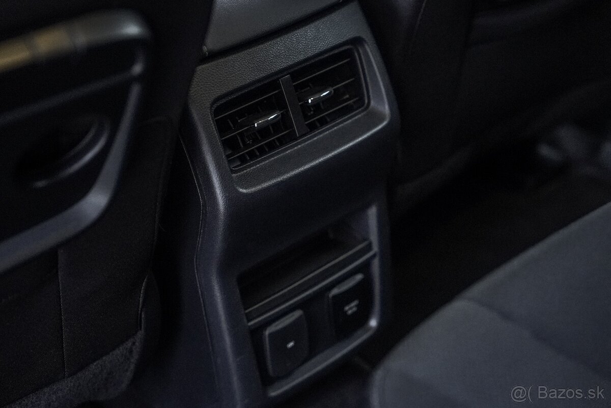 FORD S-MAX 2.5 FHEV Titanium CVT - 14