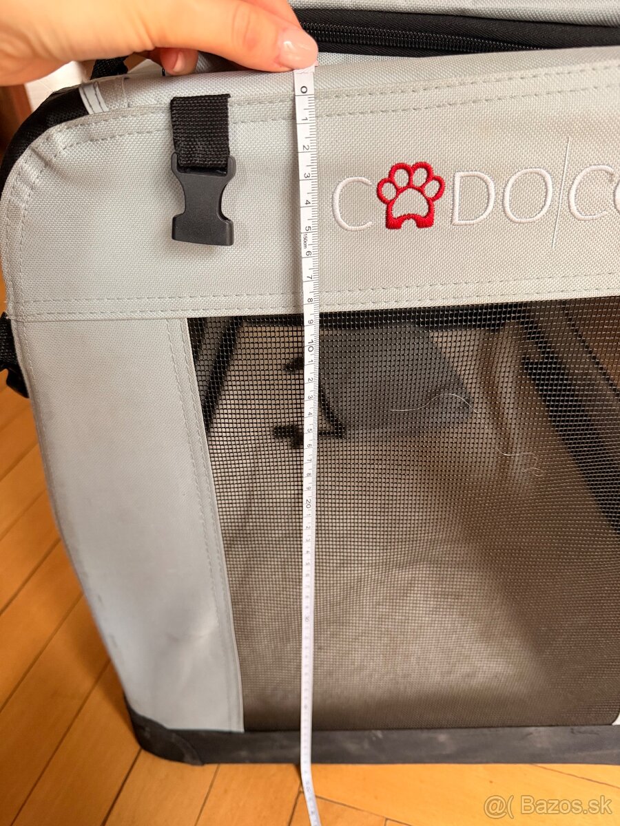 Prepravka na psa 65x46x48 cadoca L - 14