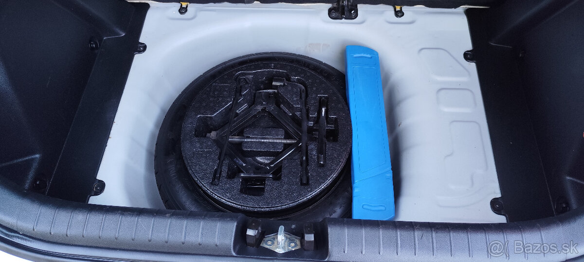 Predam Hyundai i20 - 14