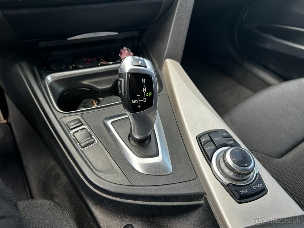 BMW 316d Touring - 14