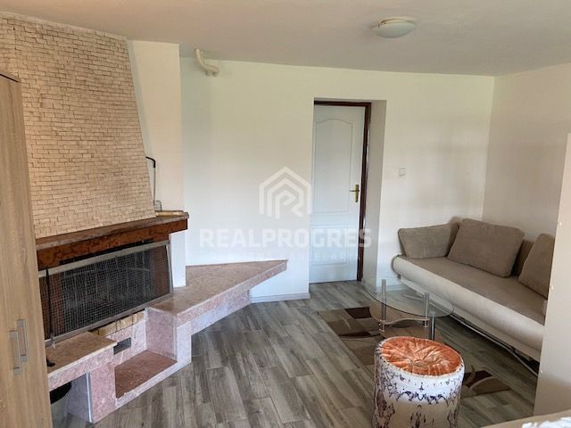 Na predaj rodinný dom Hornozoboská Nitra - 14