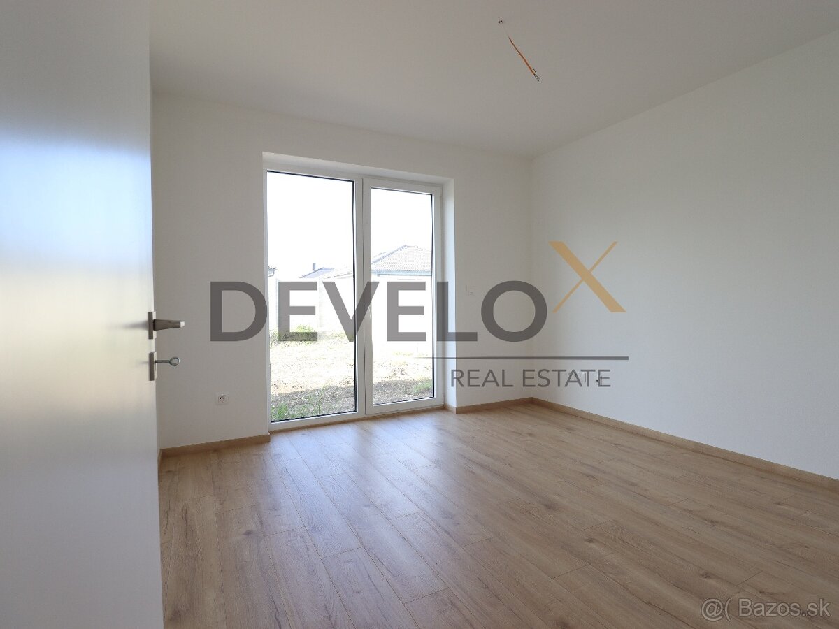 Na predaj moderné novostavby 4-izb RD v obci Malé Leváre - 14