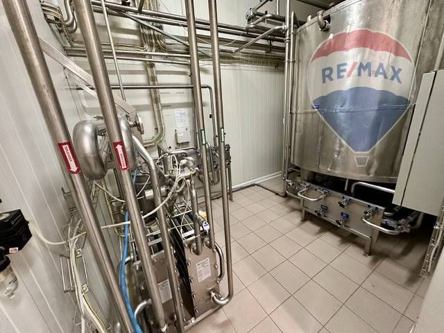 KOZÍ VŔŠOK Výrobný a skladový objekt so strategickou dopravn - 14