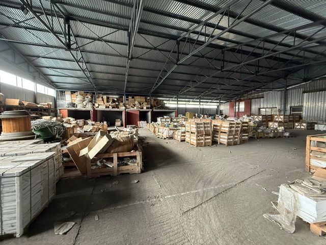 ZNÍŽENÁ CENA Predaj haly na Skladovej ulici v Trnave - Skve - 14