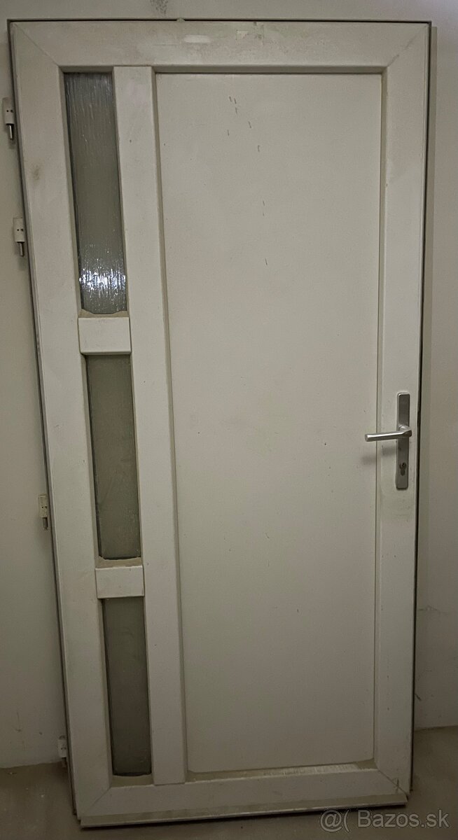 Predam okna - velmi malo pouzivane - 14