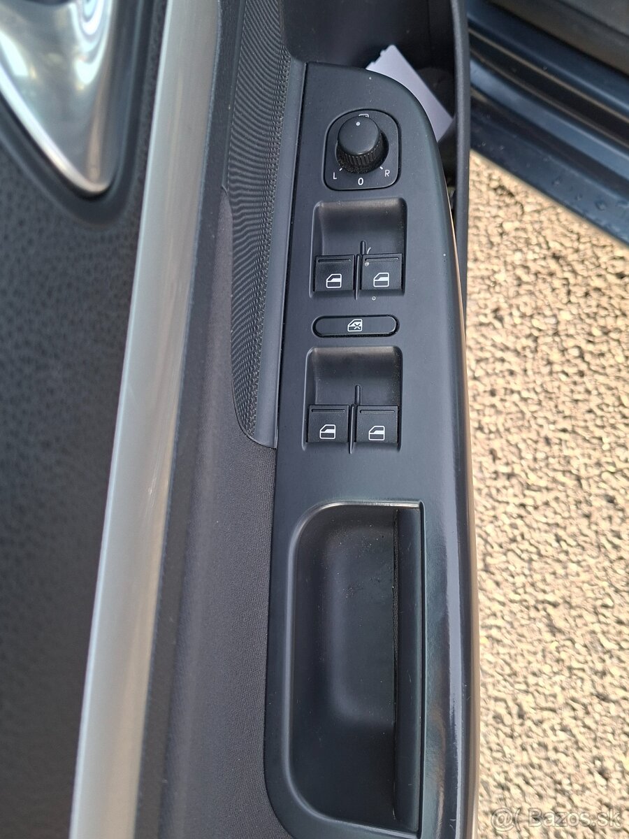 Predám VW Golf 5 - 14