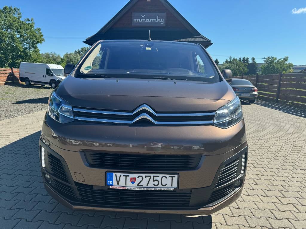 Prenájom Citroën Jumpy SpaceTourer - 14